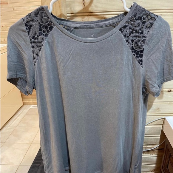 American Eagle Top - Picture 1 of 1